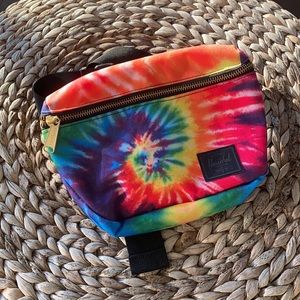 Herschel Tie dye hip pack
